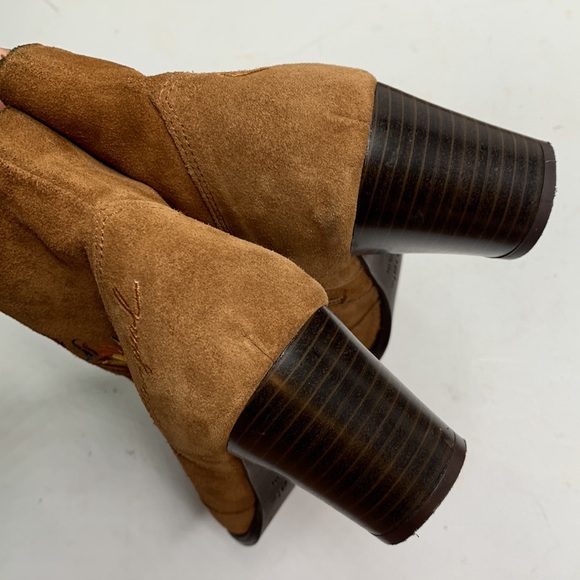 DESIGUAL Suede Leather Ankle Floral Embroidered Boho Boots Booties S-165 Sz 8 - Picture 5 of 11